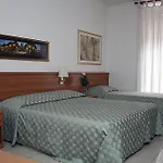 Emanuela 4*